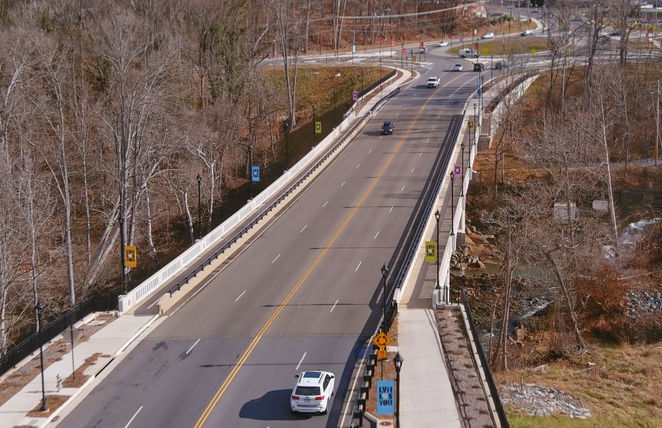 Lakeside Drive Bridge and Roundabout